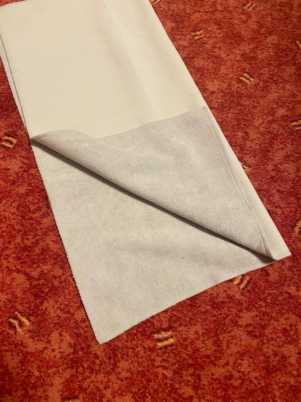 Customer showing the RagRoyale GroomWrap on the flor