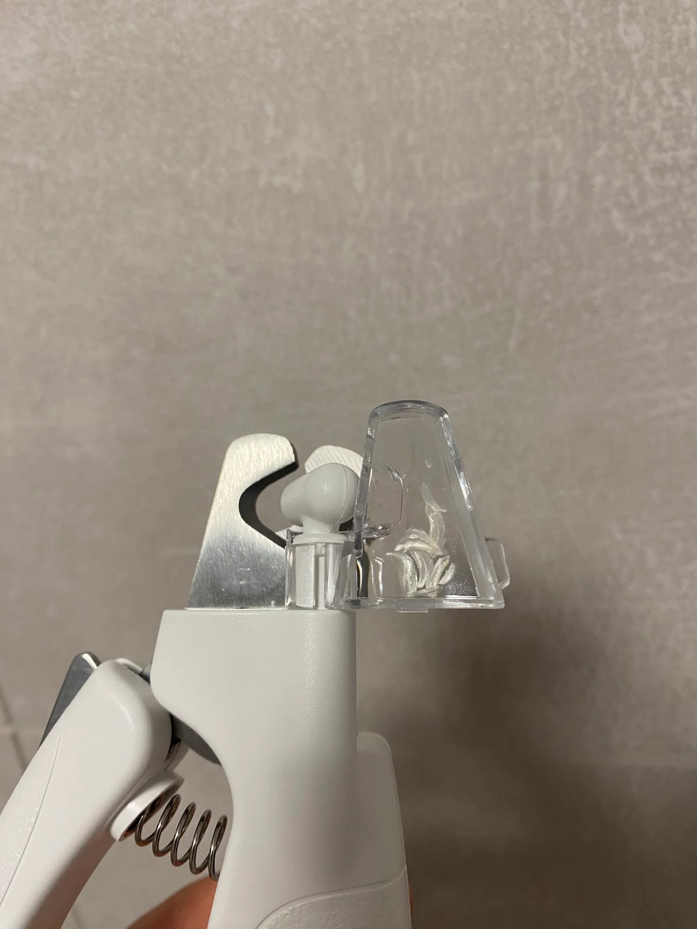 Customer showing cats nail clippings in the RagRoyale nail clipper