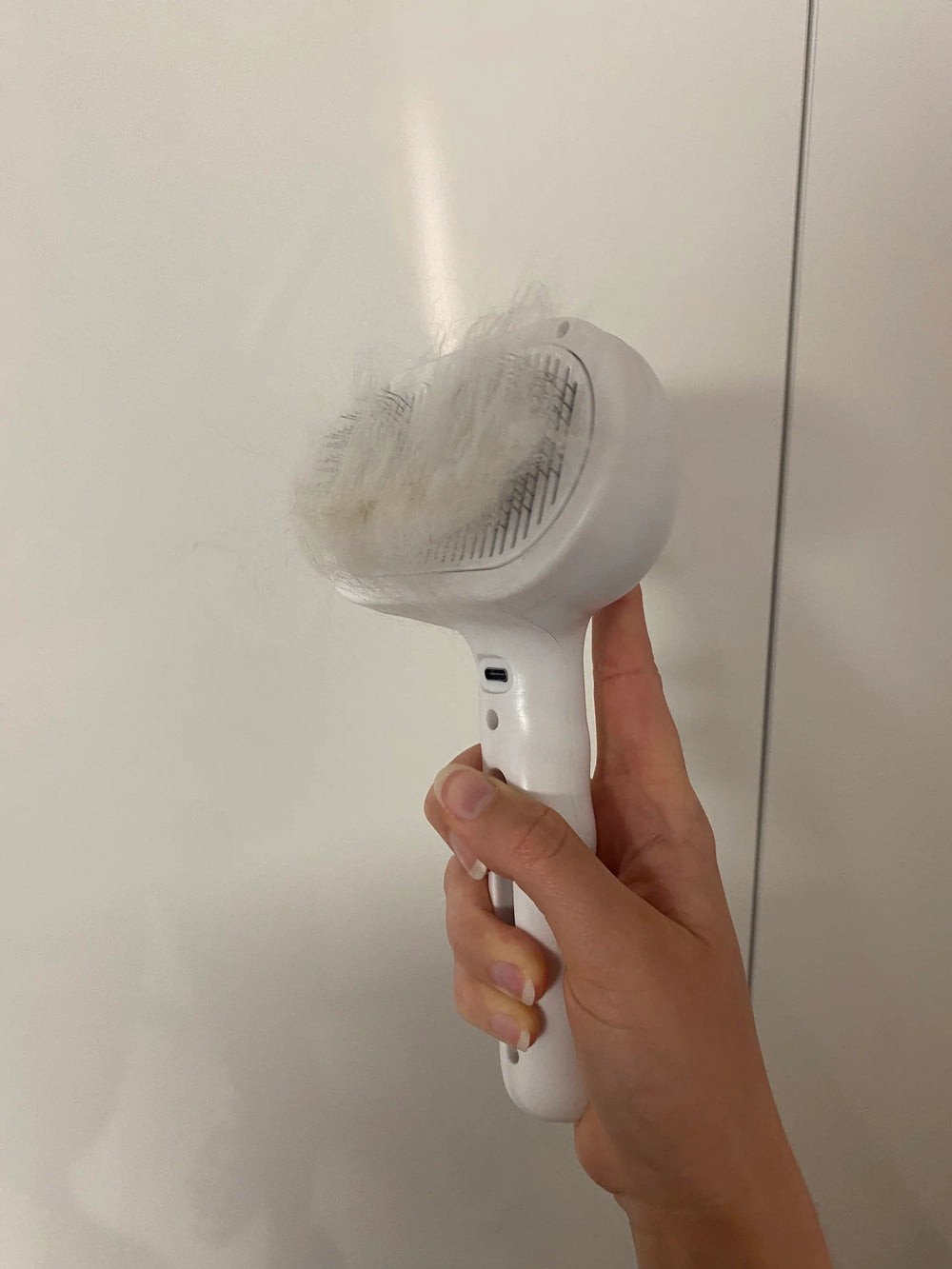 Long-haired cat fur collected with the Mist Brush