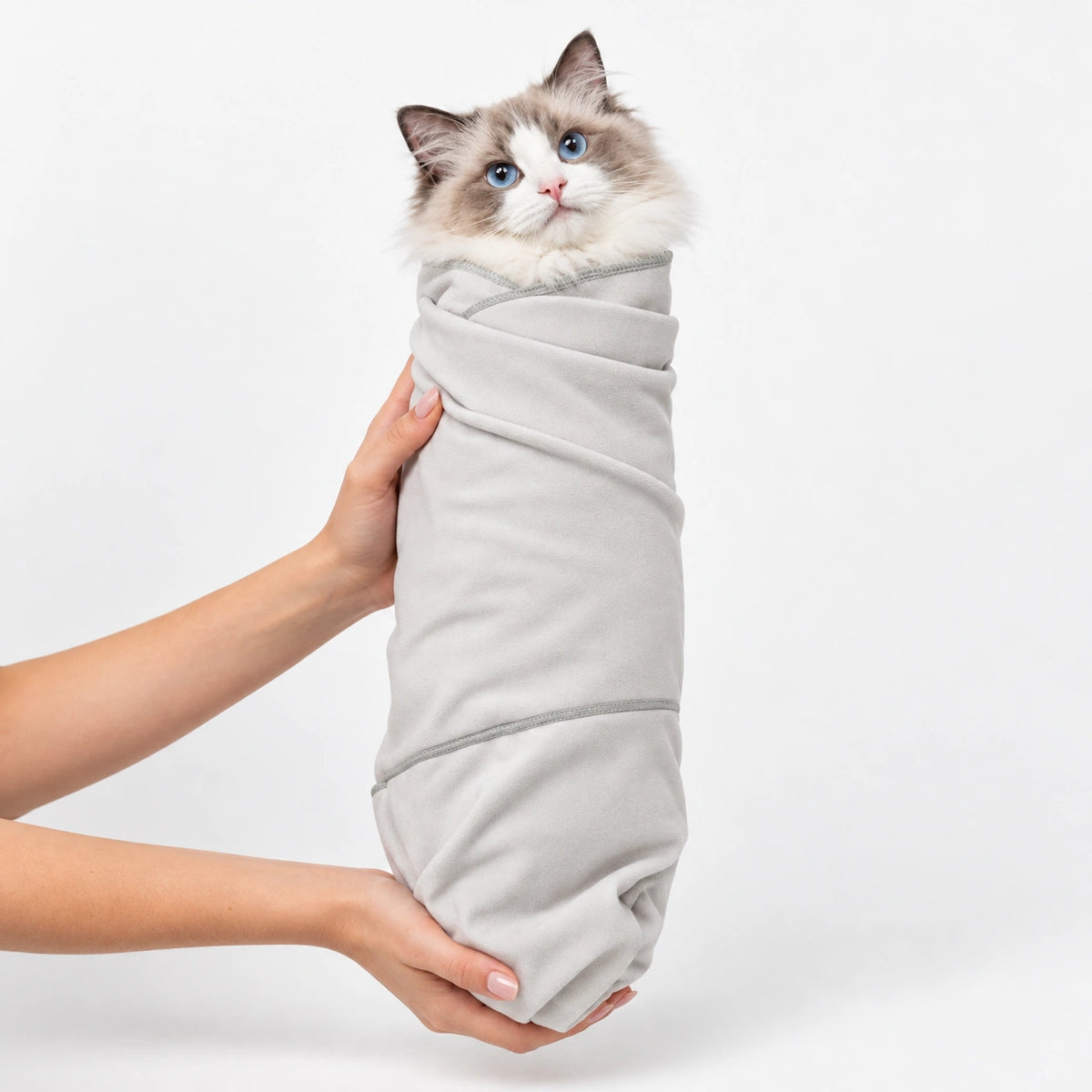 RagRoyale GroomWrap cat grooming wrap designed to keep cats calm, secure and comfortable during grooming